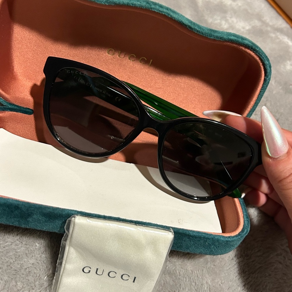 Gucci sunglasses